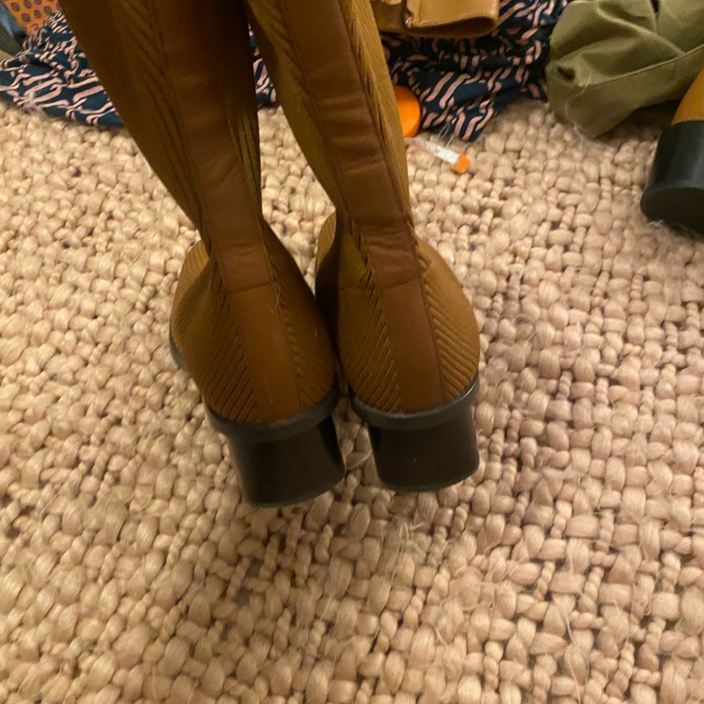 Everlane Women's Brown Glove Boots - Picture 7 of 9